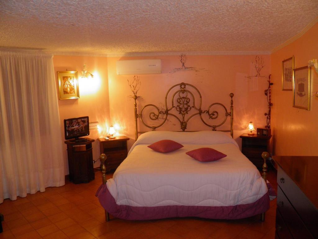 Bed and Breakfast Parco Delle Tre Fontane Nicolosi Zimmer foto