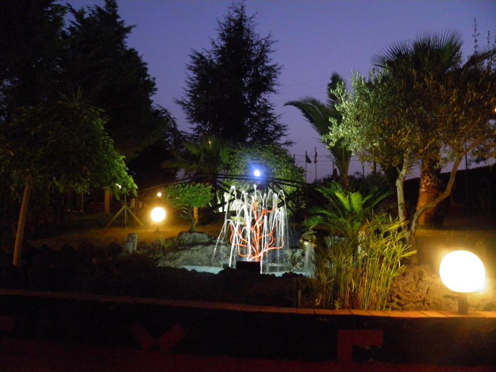Bed and Breakfast Parco Delle Tre Fontane Nicolosi Exterior foto